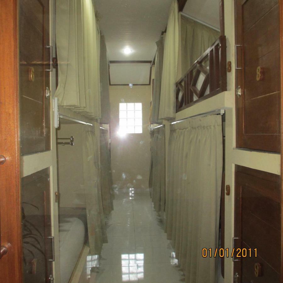 Pondok Aldi Hostel Amed Esterno foto
